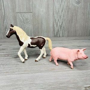 schleich farm animals horse and pig figurines toys farm